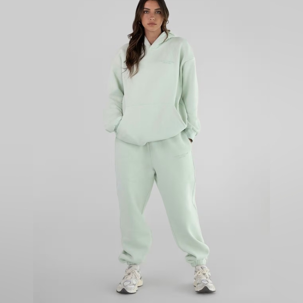 C O M F R T 💚 Pastel Collection Green Heavy Weight Sweat Pants Joggers